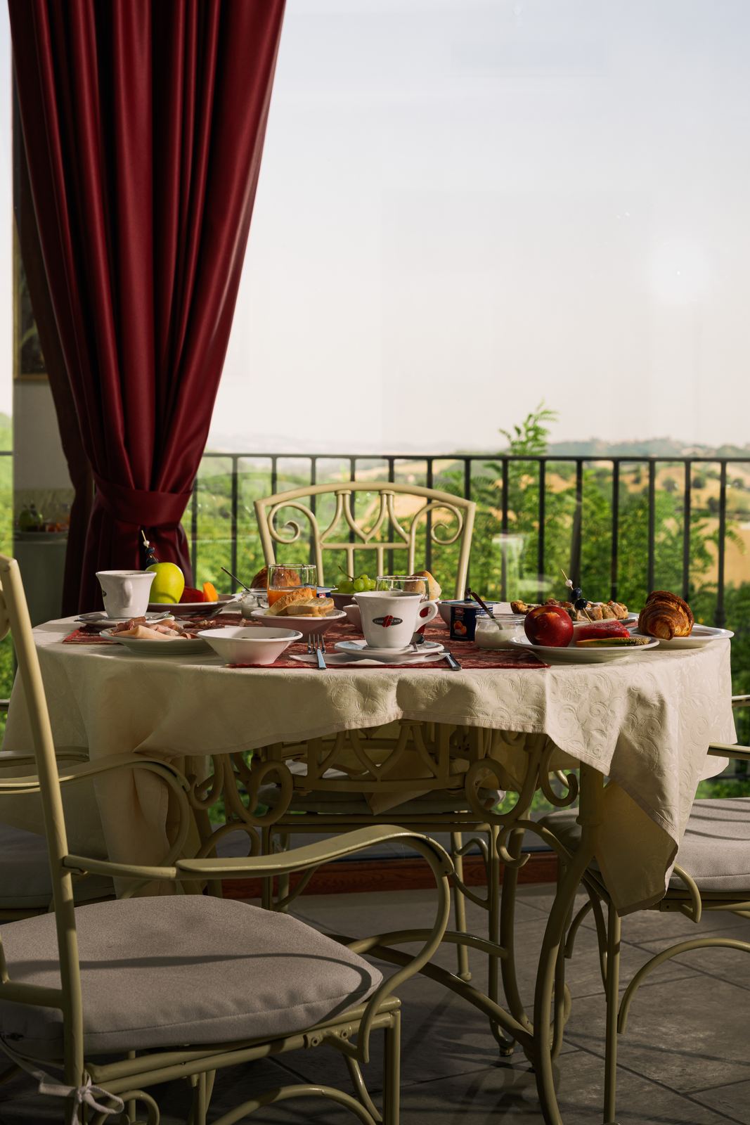 Centro benessere SPA Colleverde — piscina idromassaggio panoramica